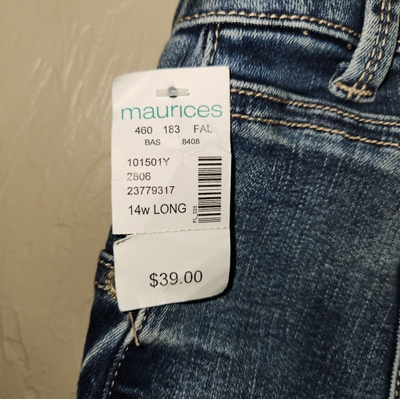 NWT Maurices Mid Rise Denim Flex Jeggings - Picture 9 of 9